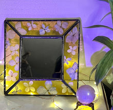 Load image into Gallery viewer, Hydrangea Mirror