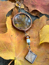 Load image into Gallery viewer, Orange Pumpkin + Leaf Chain