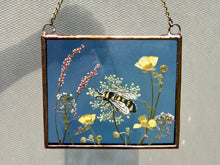 Load image into Gallery viewer, Bee + Wild Carrot
