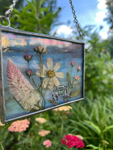Load image into Gallery viewer, Jumping Spider + Cosmos + Rosebuds