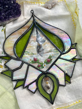 Load image into Gallery viewer, CURIOUS: the well known hunger