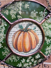 Load image into Gallery viewer, Harvest Pumpkin

