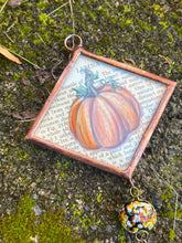 Load image into Gallery viewer, Orange Pumpkin + Orange Hawkweed Chain
