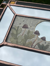 Load image into Gallery viewer, Mirror (interrupted)
